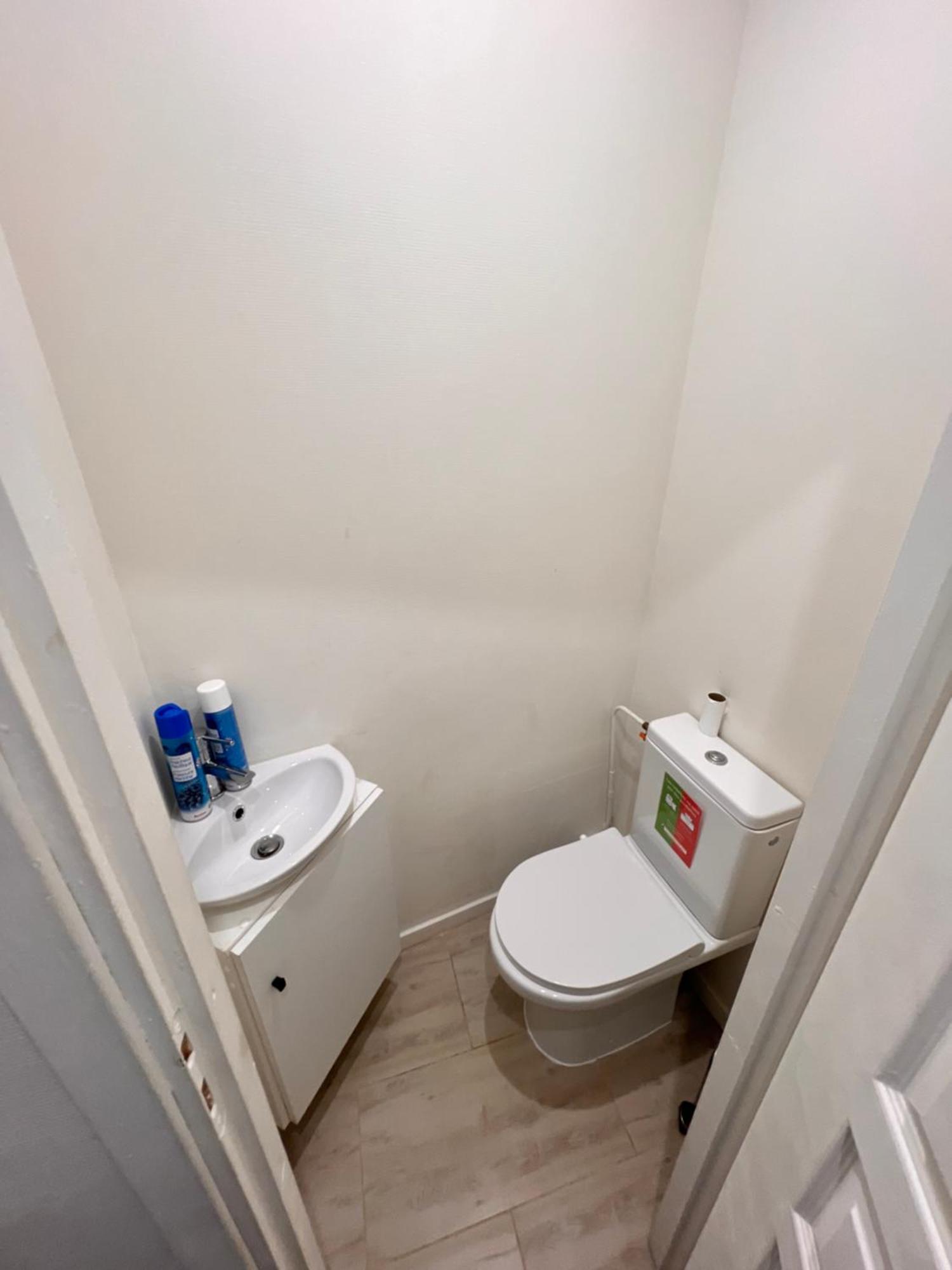 Appartement Rdc 9 Personnes, 2 Chambres, Wifi, Proche Du Centre Ла Бурбул Екстериор снимка